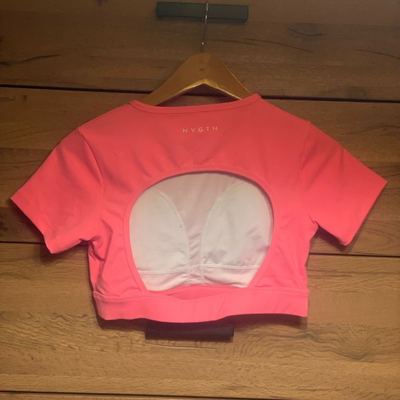 Coral Open Back Tee - Picture 4 of 4